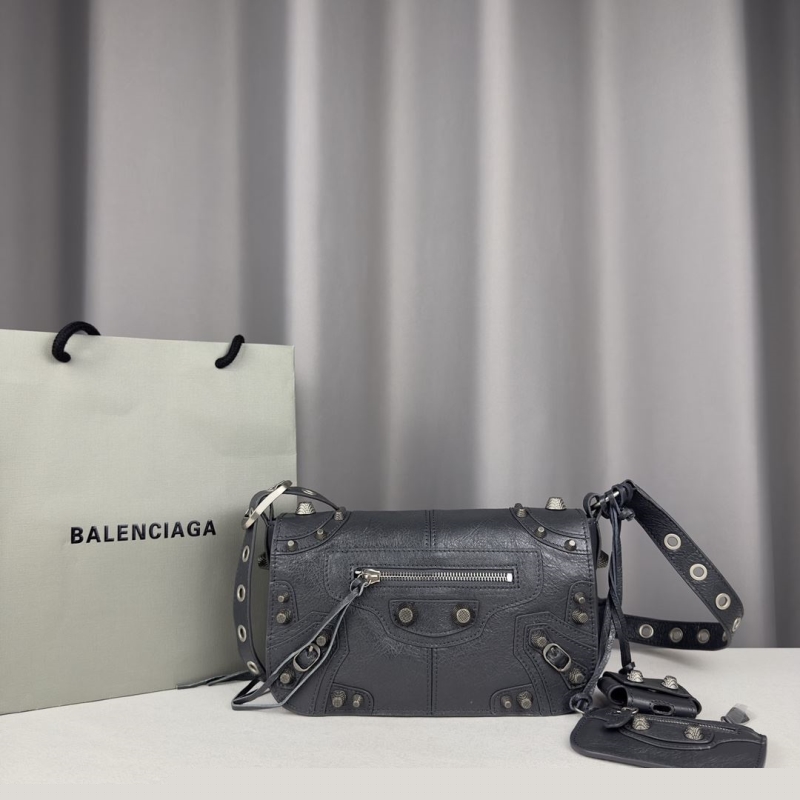 Ba*len*cia*ga top handle bags